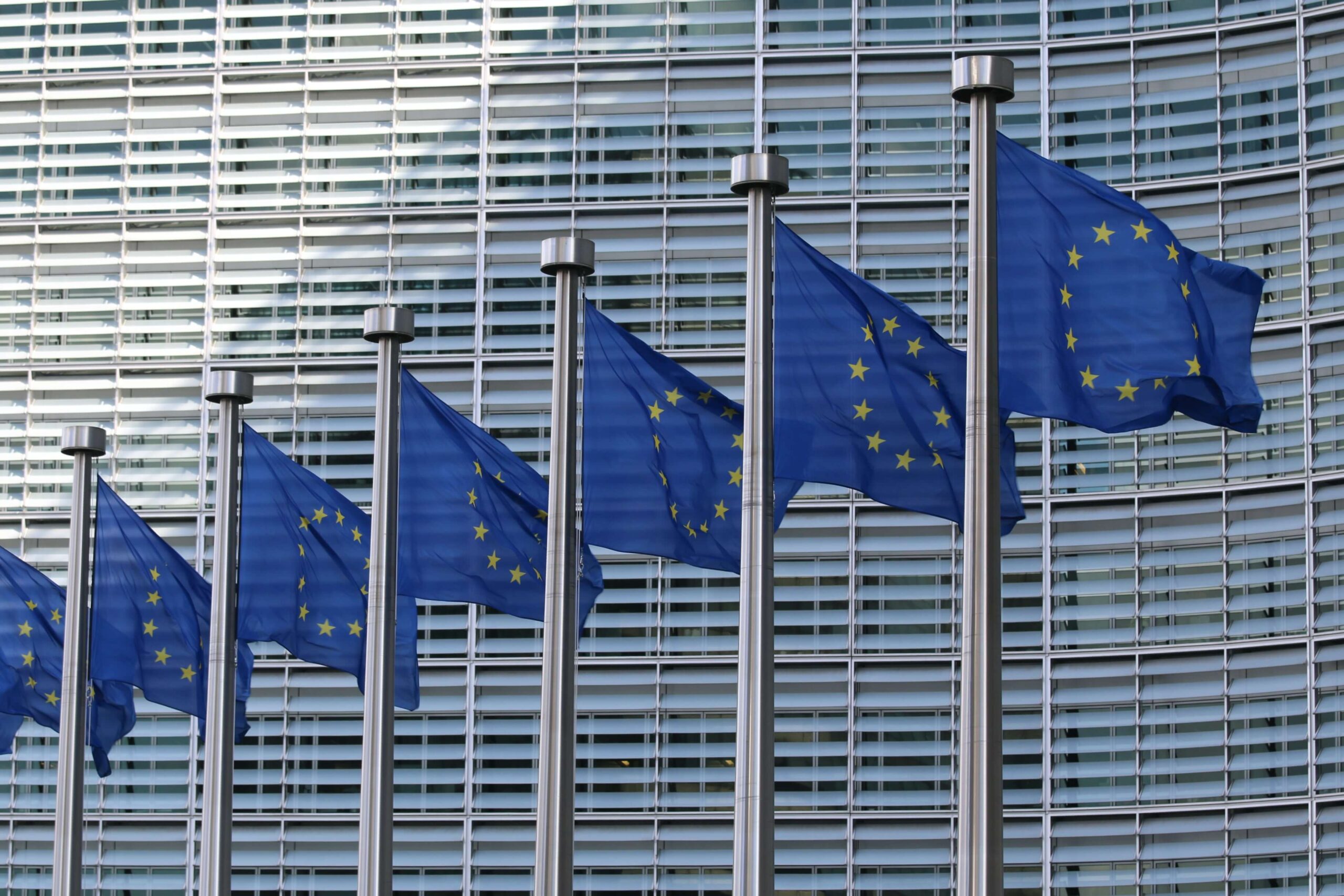 European Commission proposes Directive on DEBRA (debt-equity bias reduction allowance) | News Flash